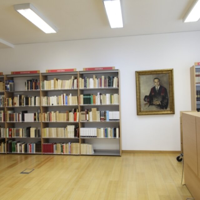 Biblioteca_38