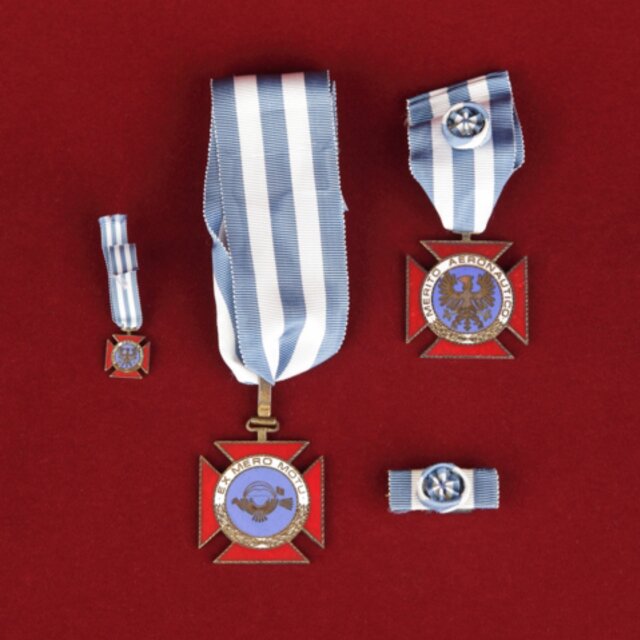 Medalha de mérito aeronáutico força aérea portuguesa